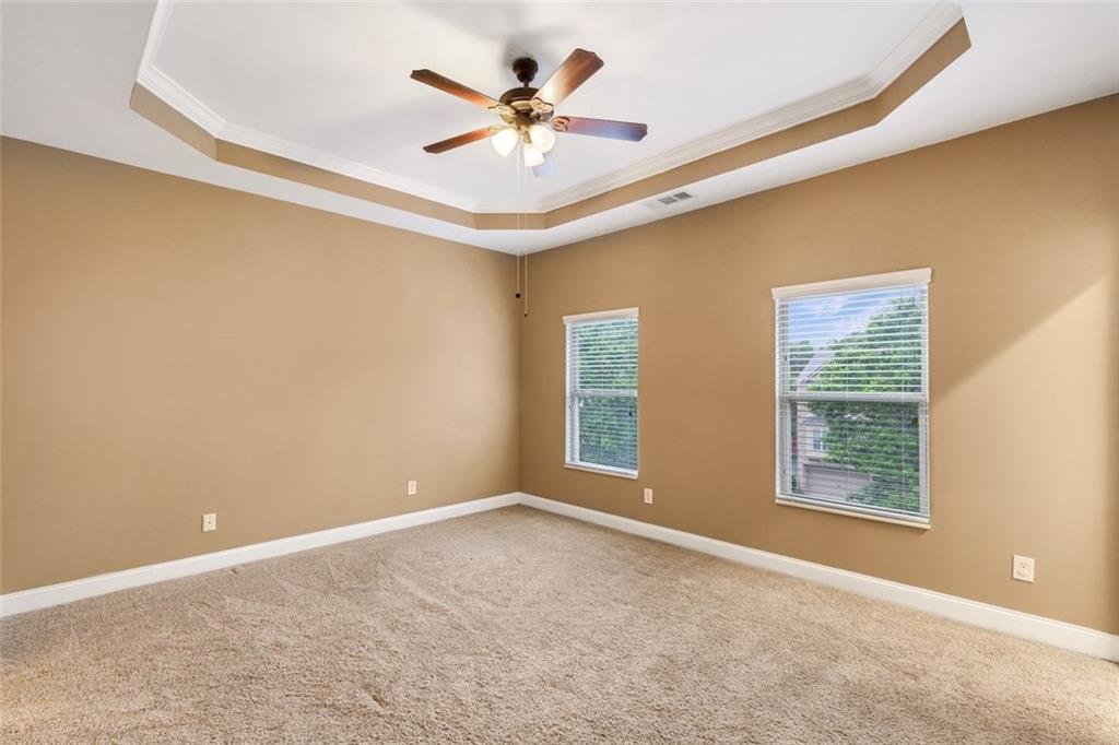 275 Blue Pointe Court
