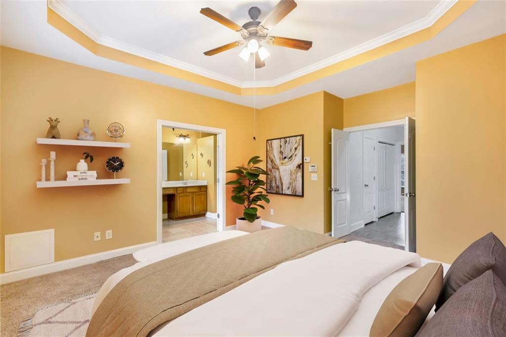 275 Blue Pointe Court