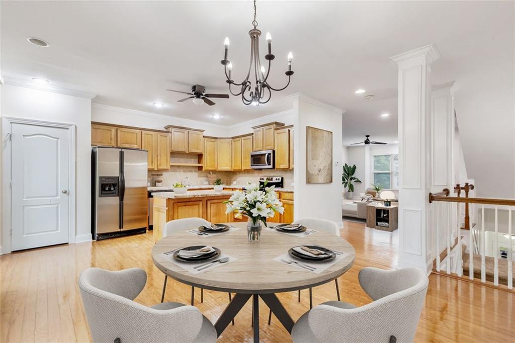 275 Blue Pointe Court