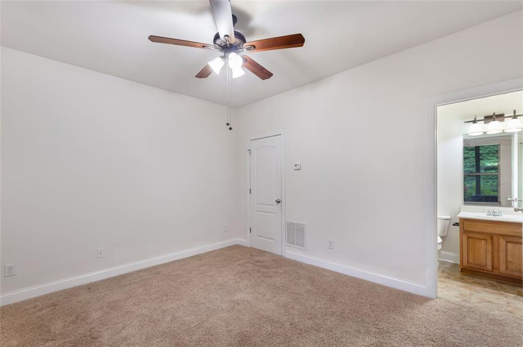 275 Blue Pointe Court