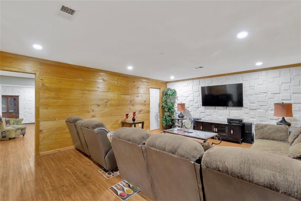 925 Bethany Road