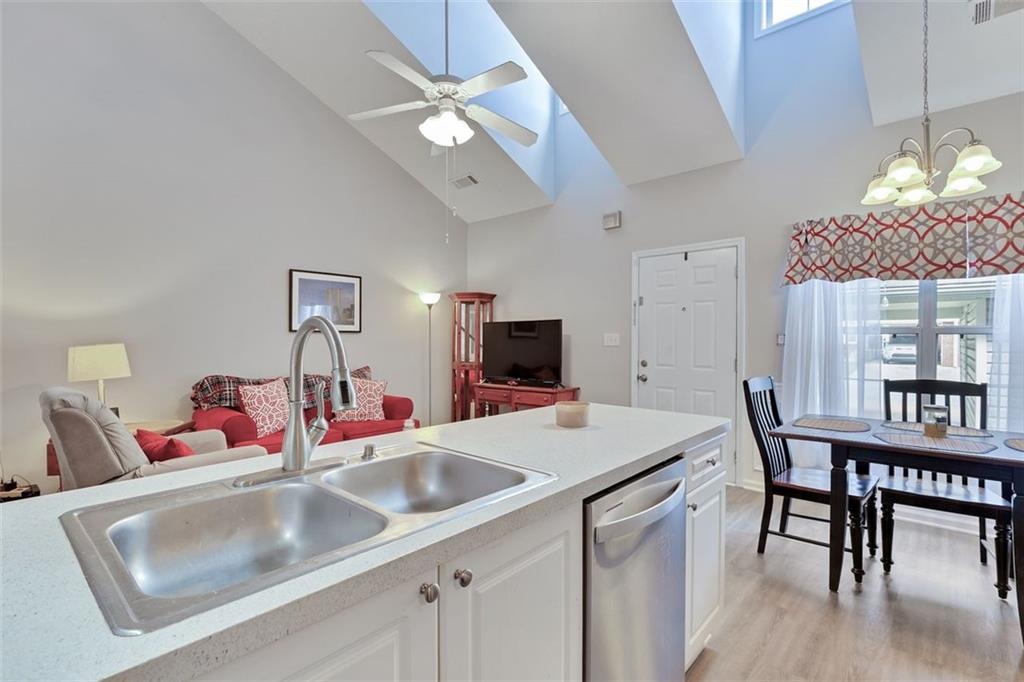 3735 Magnolia Walk Trail