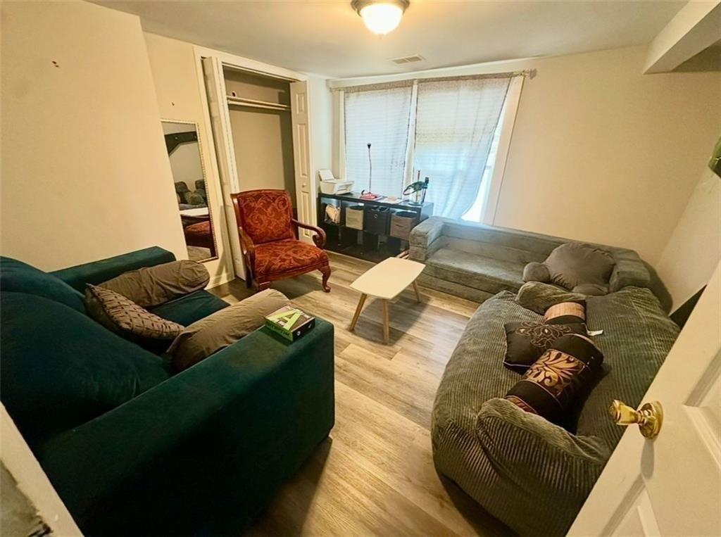 311 University Avenue SW