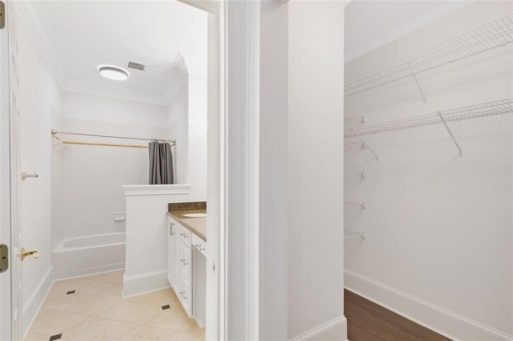 2499 Peachtree Road NE Unit 503