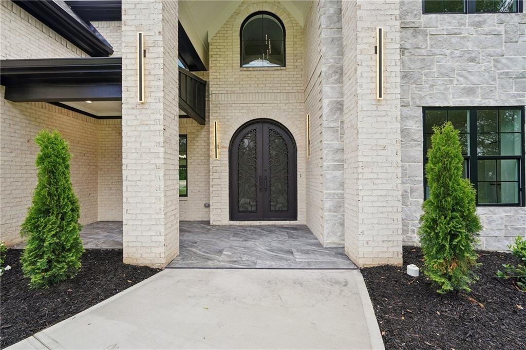 3245 Smithtown Road
