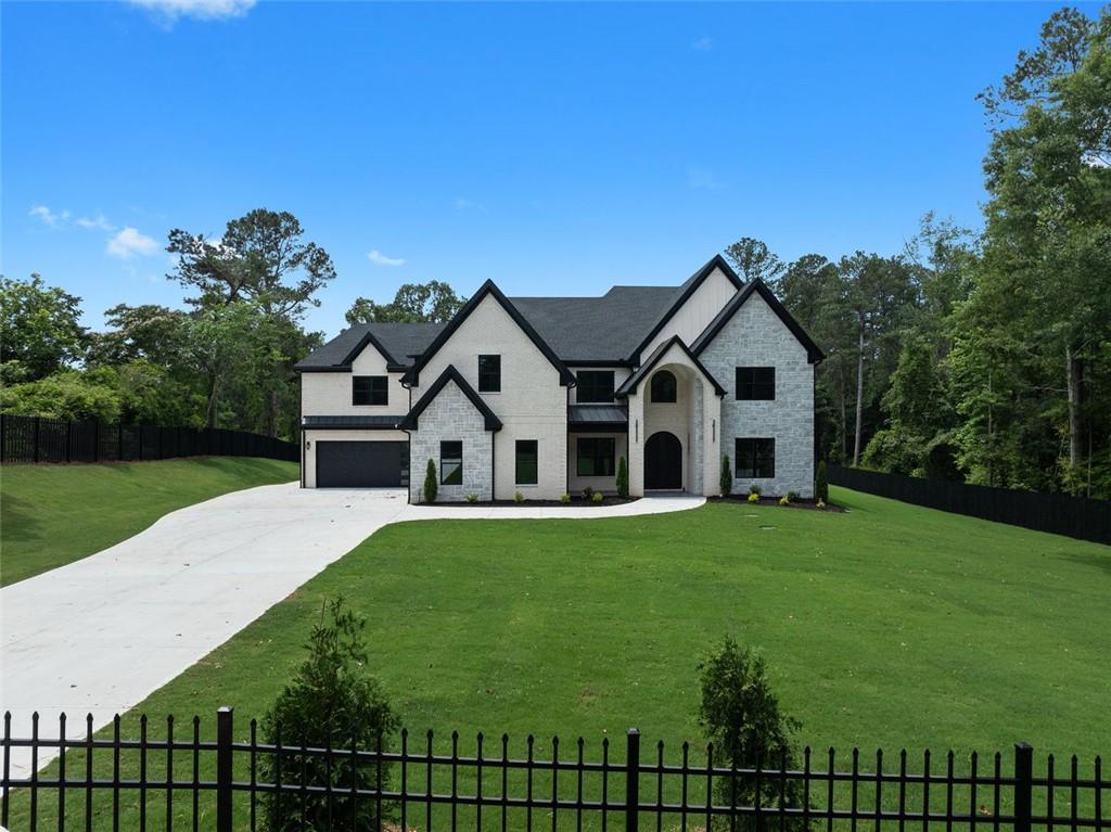 3245 Smithtown Road