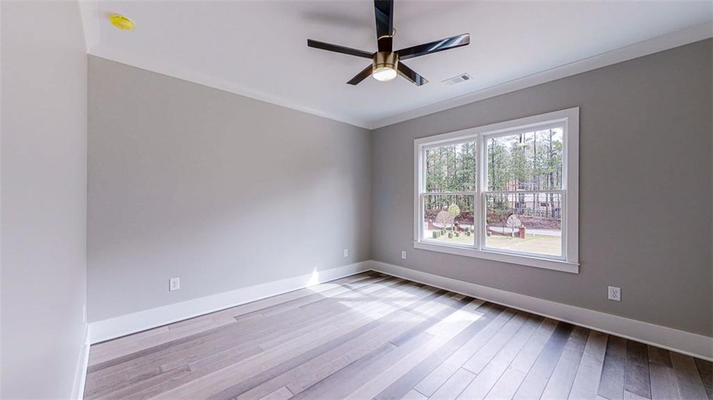 3275 Smithtown Road