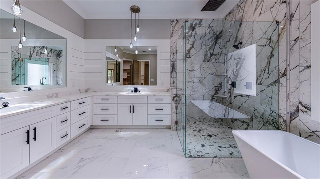 3275 Smithtown Road