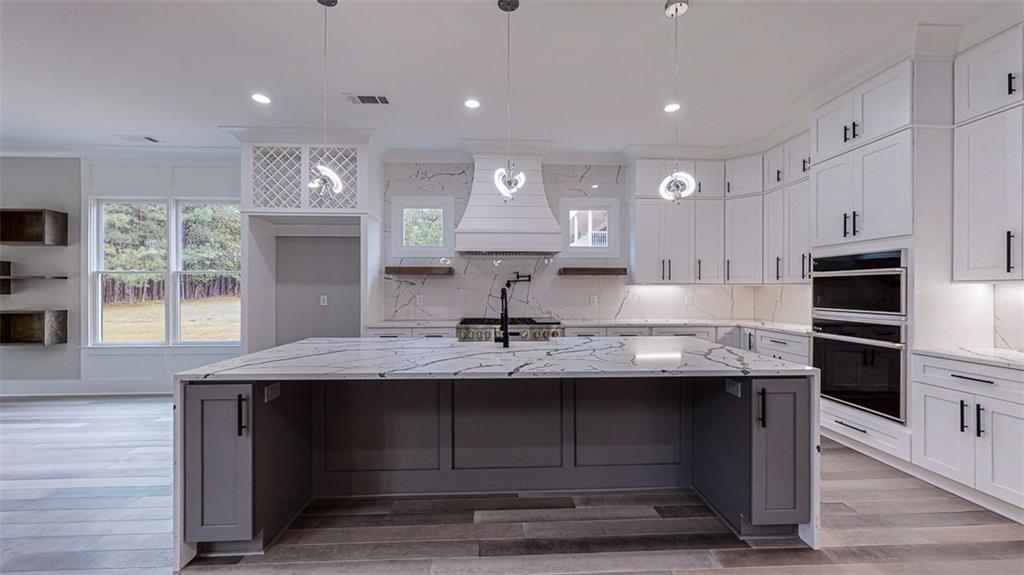 3275 Smithtown Road