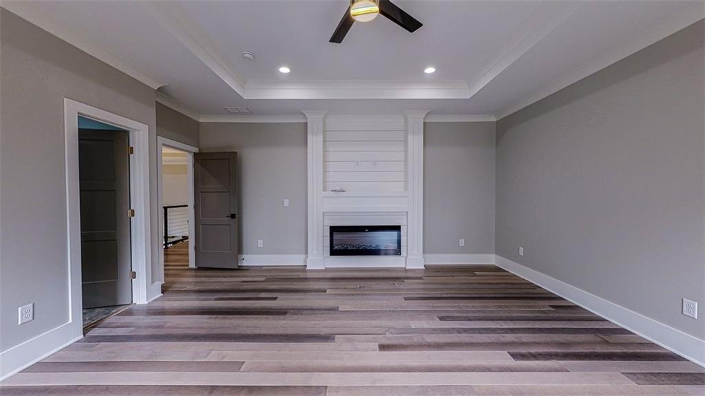 3275 Smithtown Road