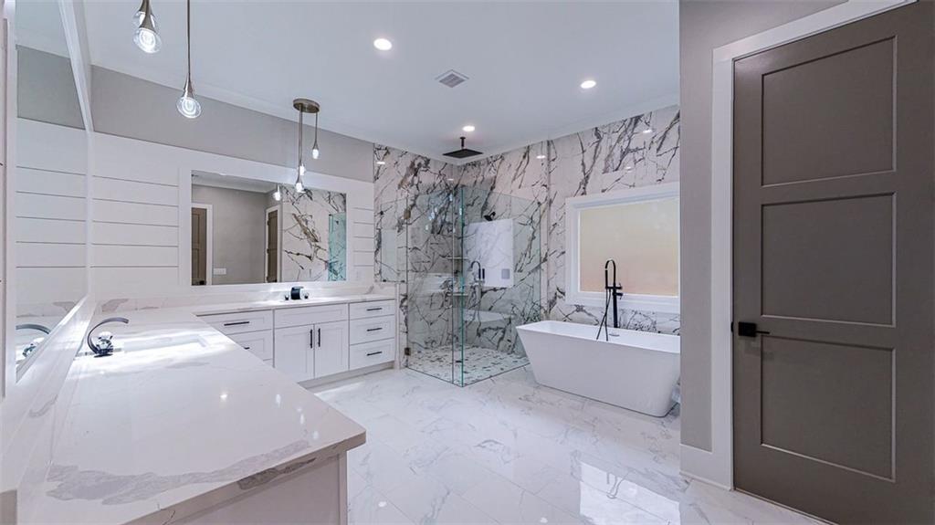 3275 Smithtown Road