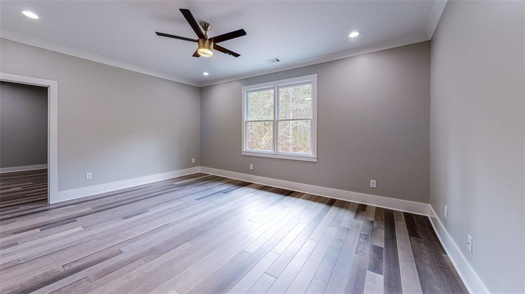 3275 Smithtown Road