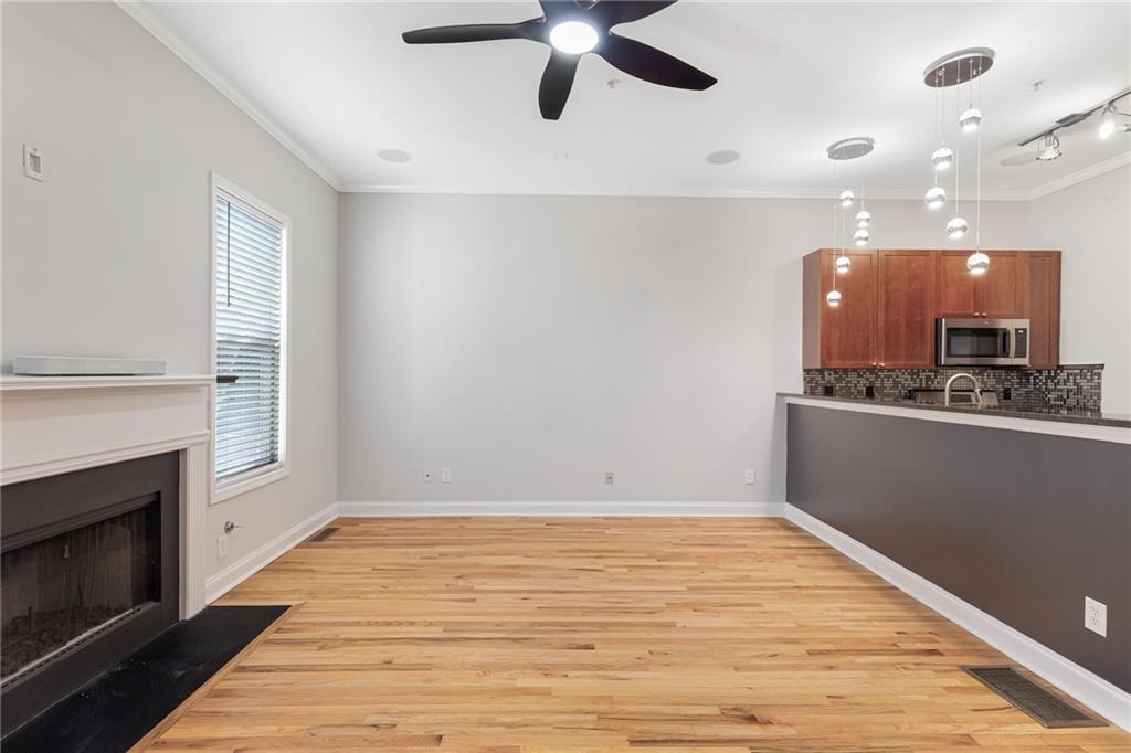 1953 Sterling Oaks Circle NE