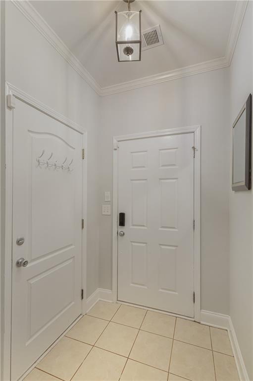 1953 Sterling Oaks Circle NE