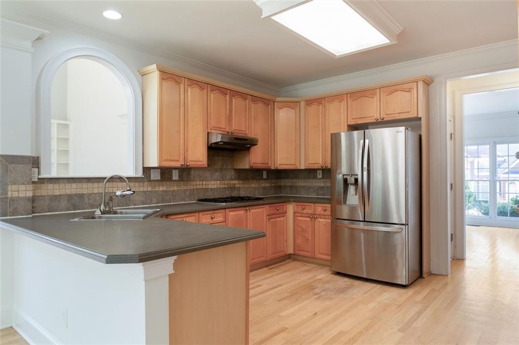 2415 Summit Oaks Court