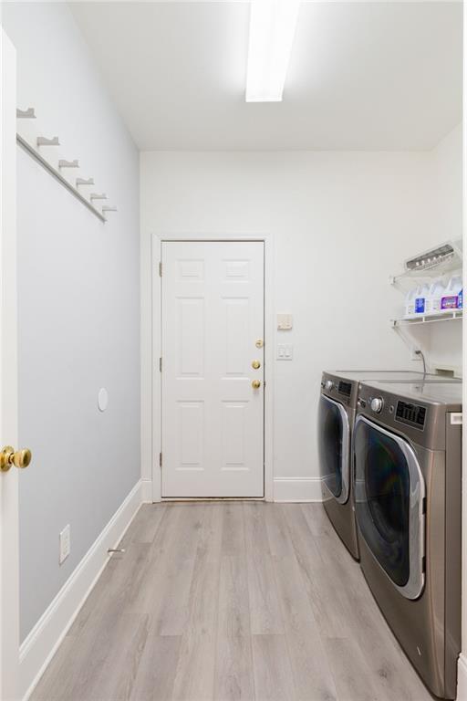2415 Summit Oaks Court