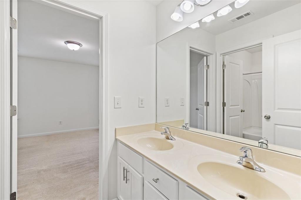 3366 Bridge Walk Drive