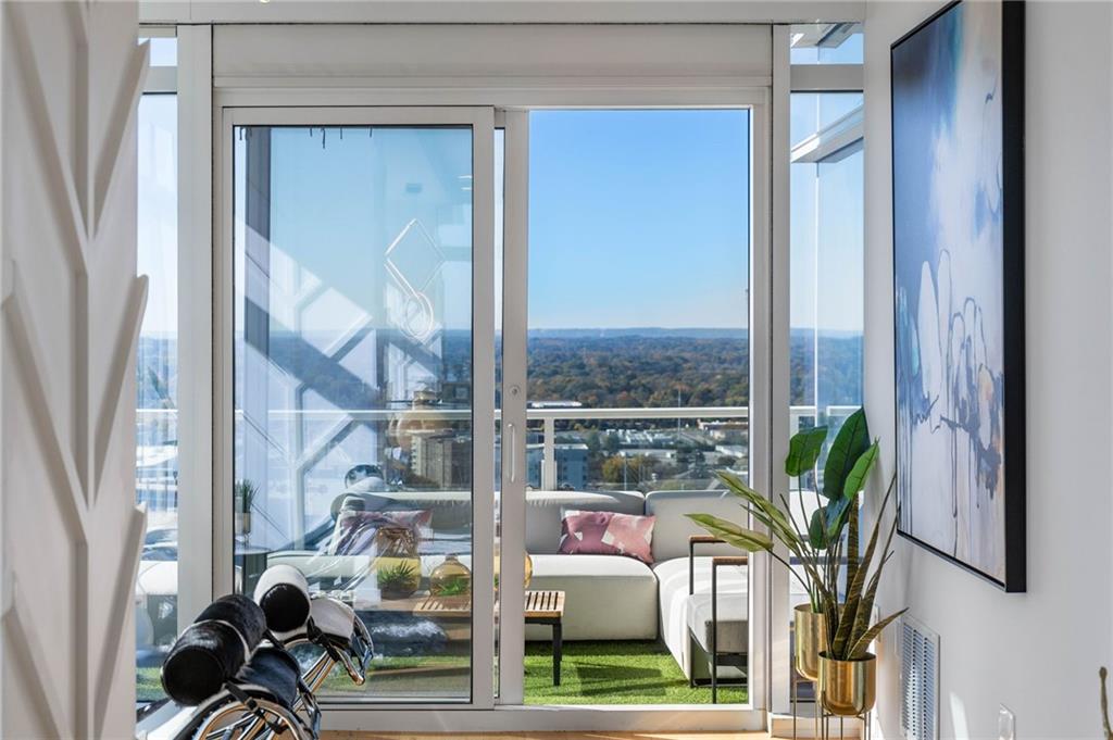 45 Ivan Allen Jr Boulevard Unit 2505