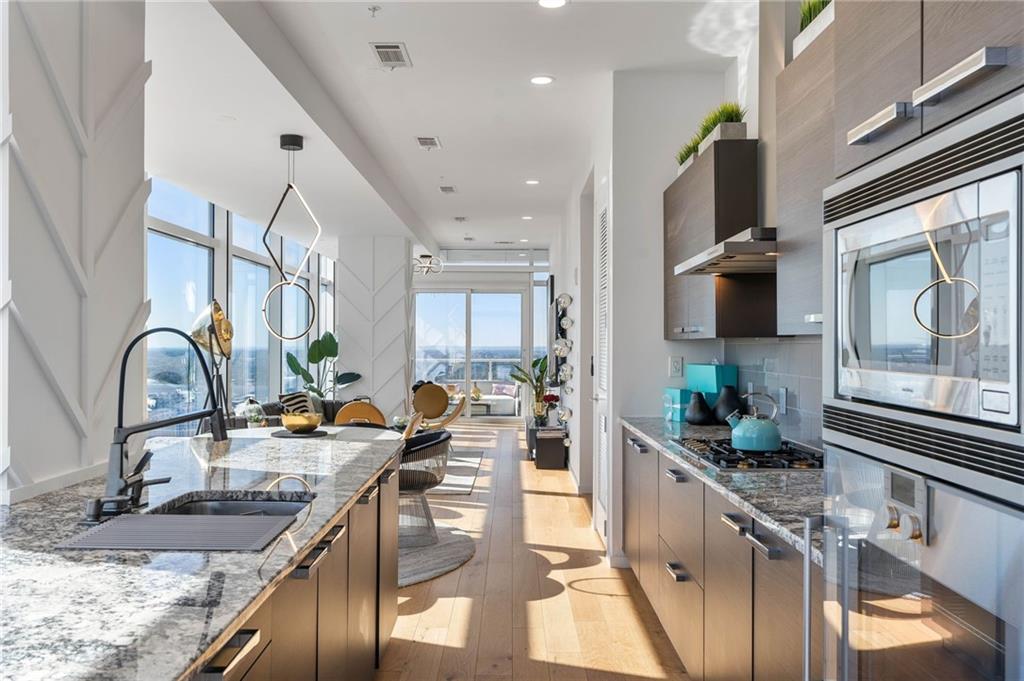 45 Ivan Allen Jr Boulevard Unit 2505