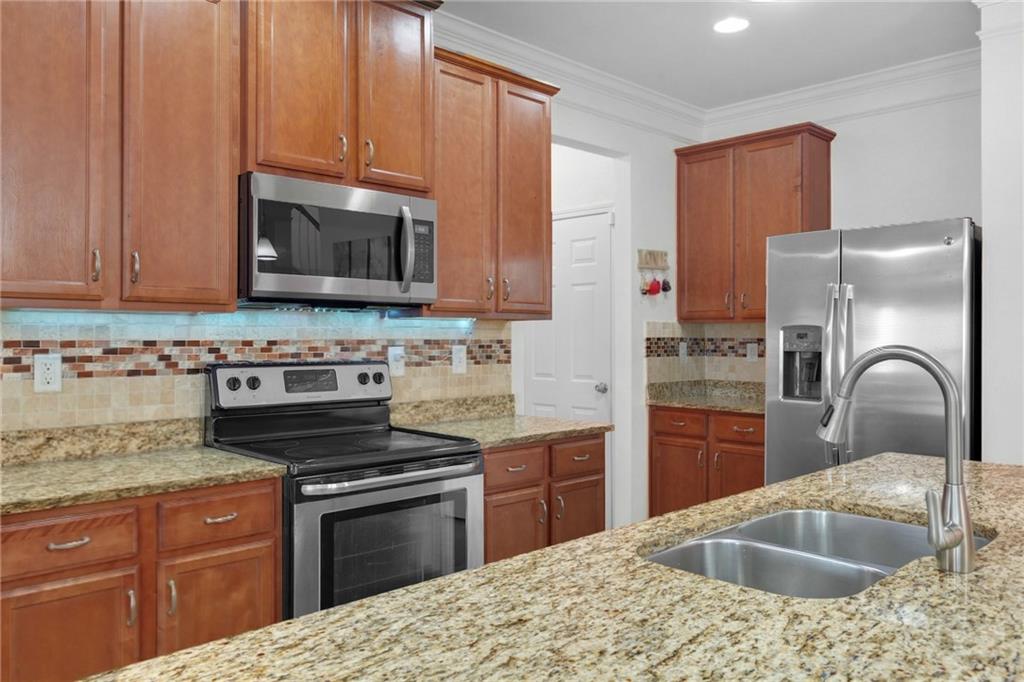 2325 Arnold Mill Road