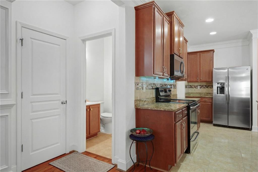 2325 Arnold Mill Road