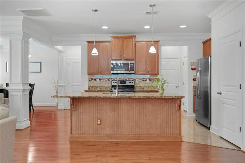 2325 Arnold Mill Road