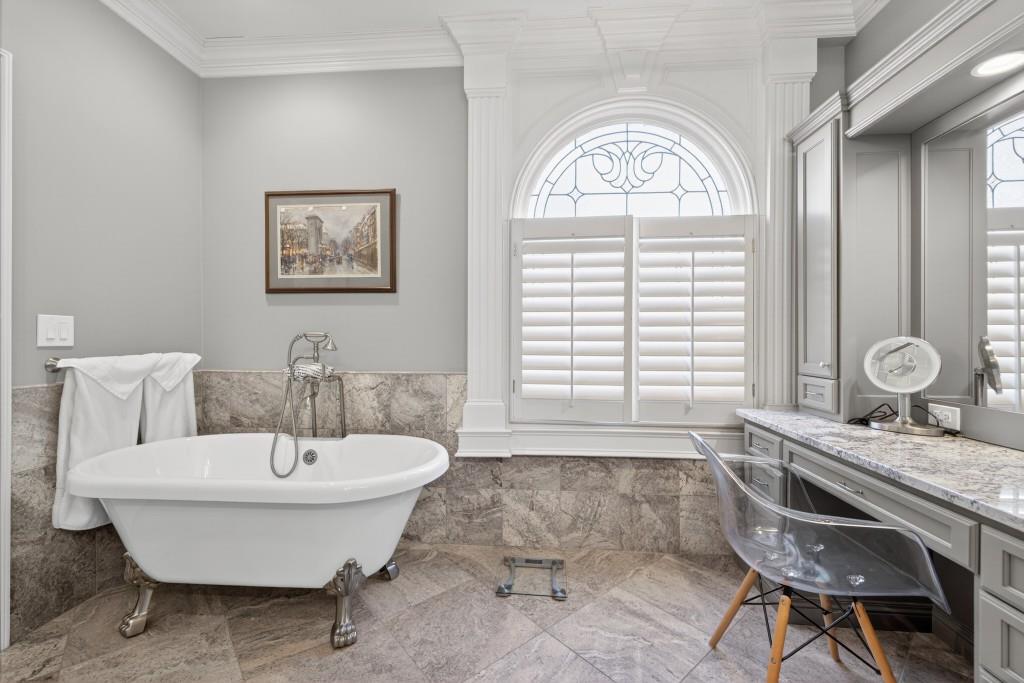 2761 Calloway Court
