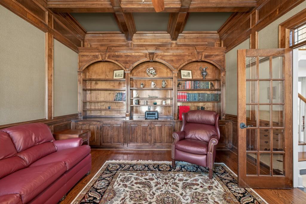 2761 Calloway Court