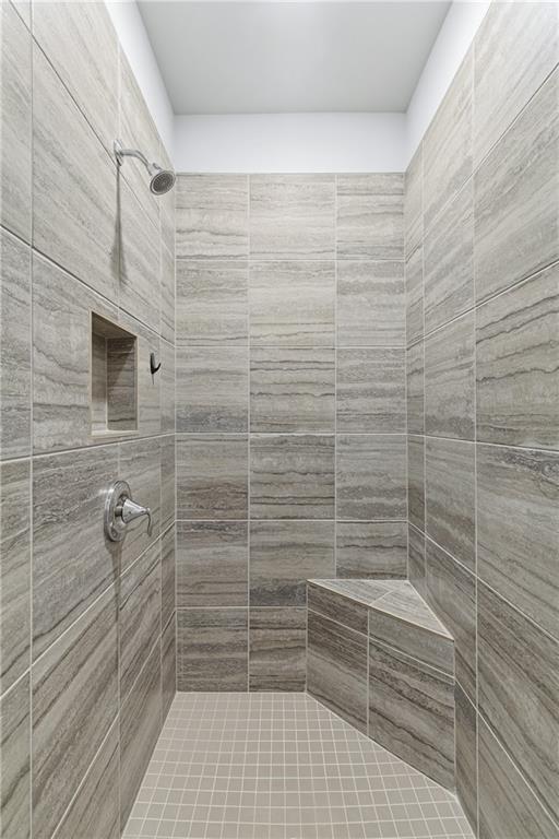 1030 Rivermont Alley