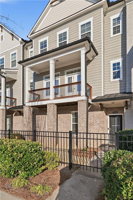 1030 Rivermont Alley