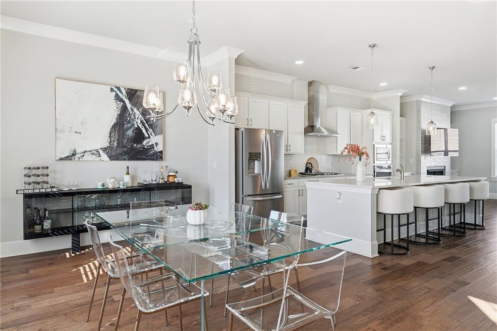 1030 Rivermont Alley