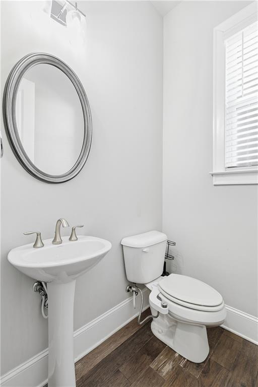 1030 Rivermont Alley