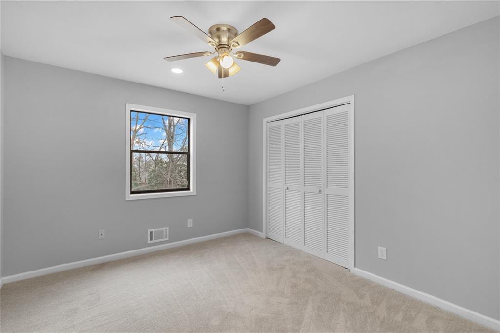 177 W Putnam Ferry Road W