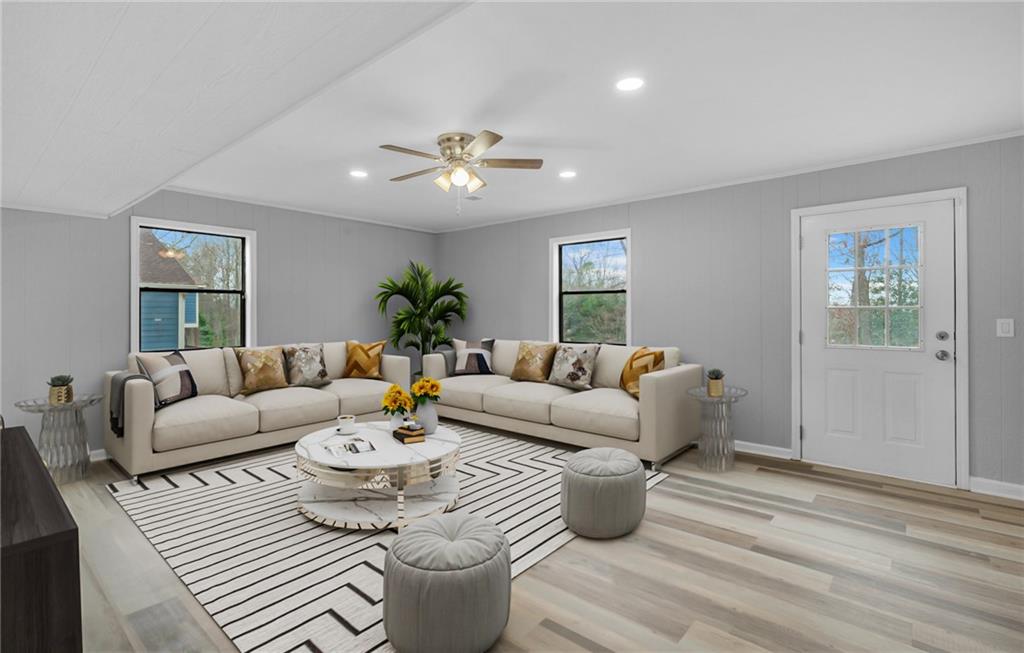 177 W Putnam Ferry Road W