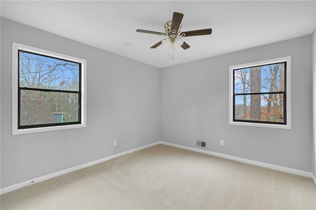 177 W Putnam Ferry Road W