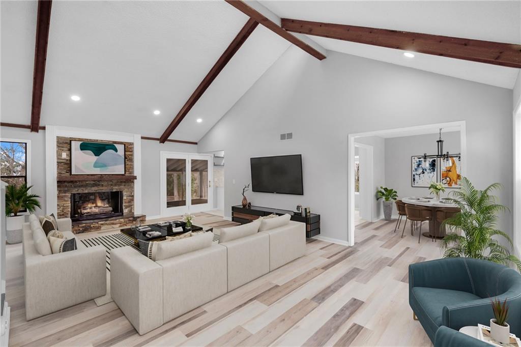 177 W Putnam Ferry Road W