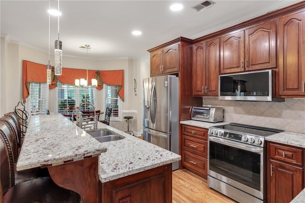 211 Graymist Path