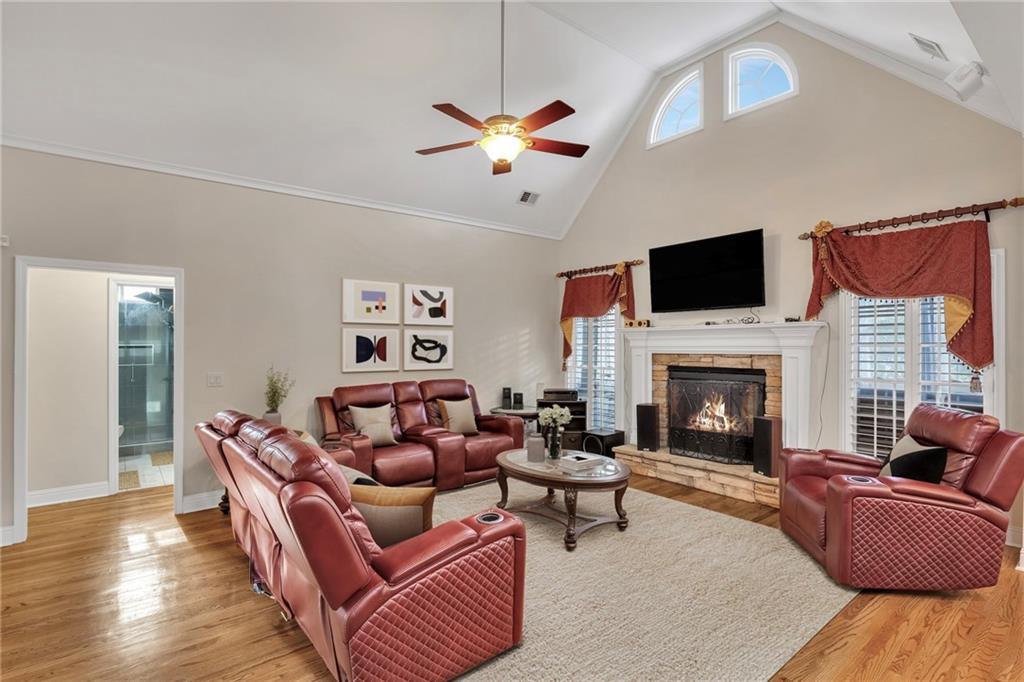211 Graymist Path