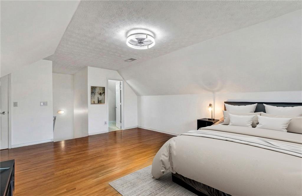 211 Graymist Path