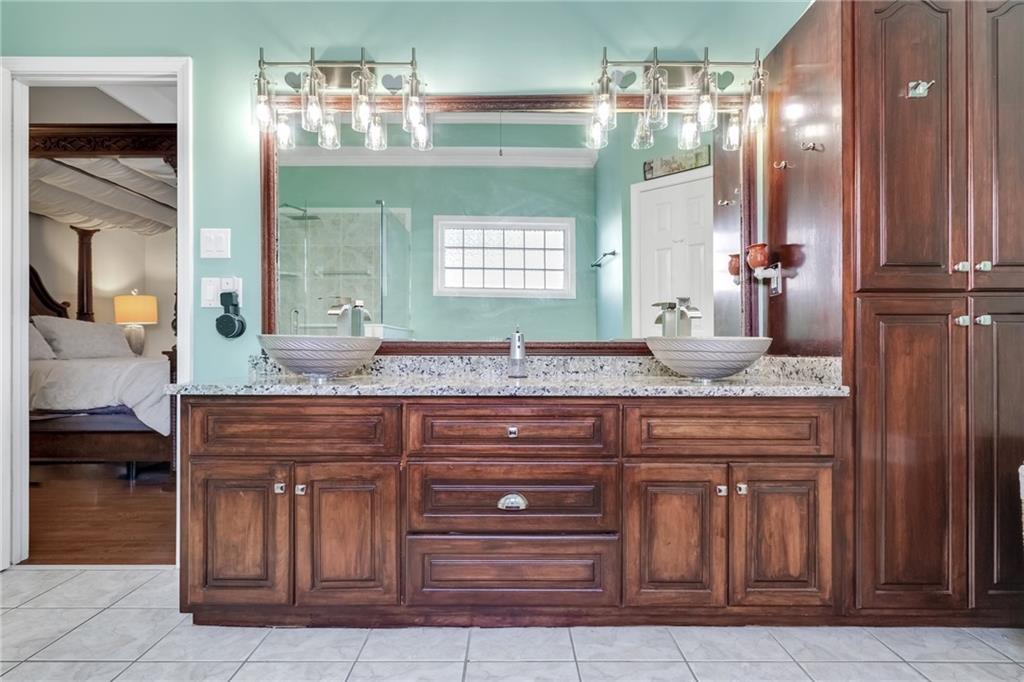 211 Graymist Path