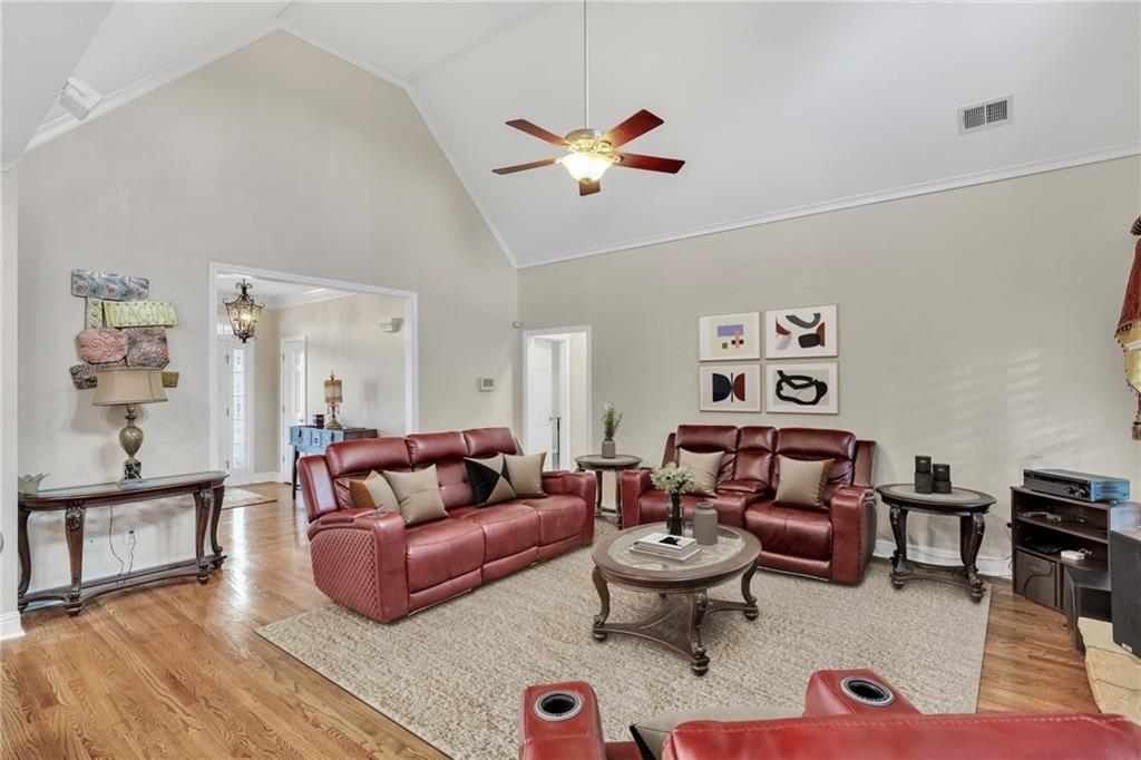 211 Graymist Path