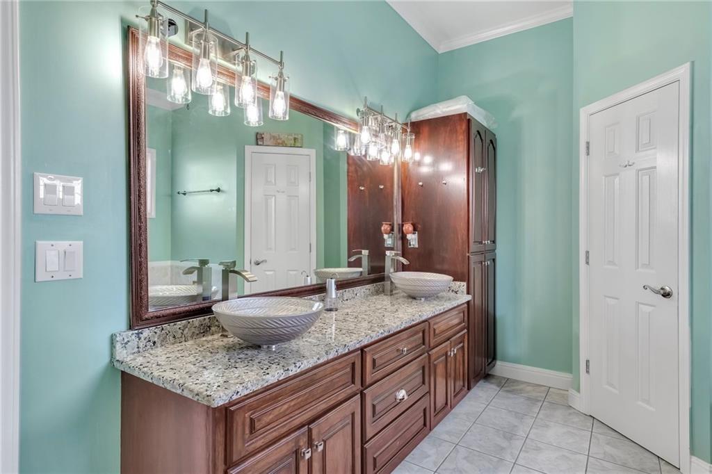 211 Graymist Path