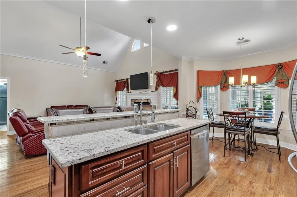 211 Graymist Path