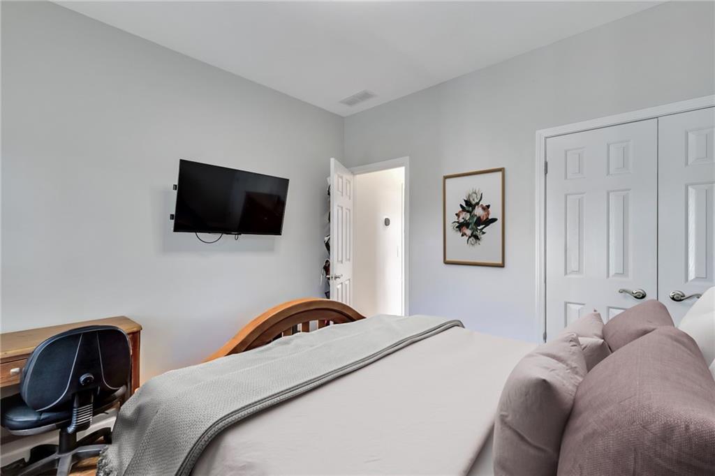 211 Graymist Path