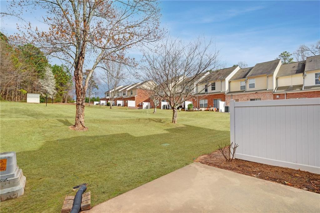 1102 Pleasant Oaks Court