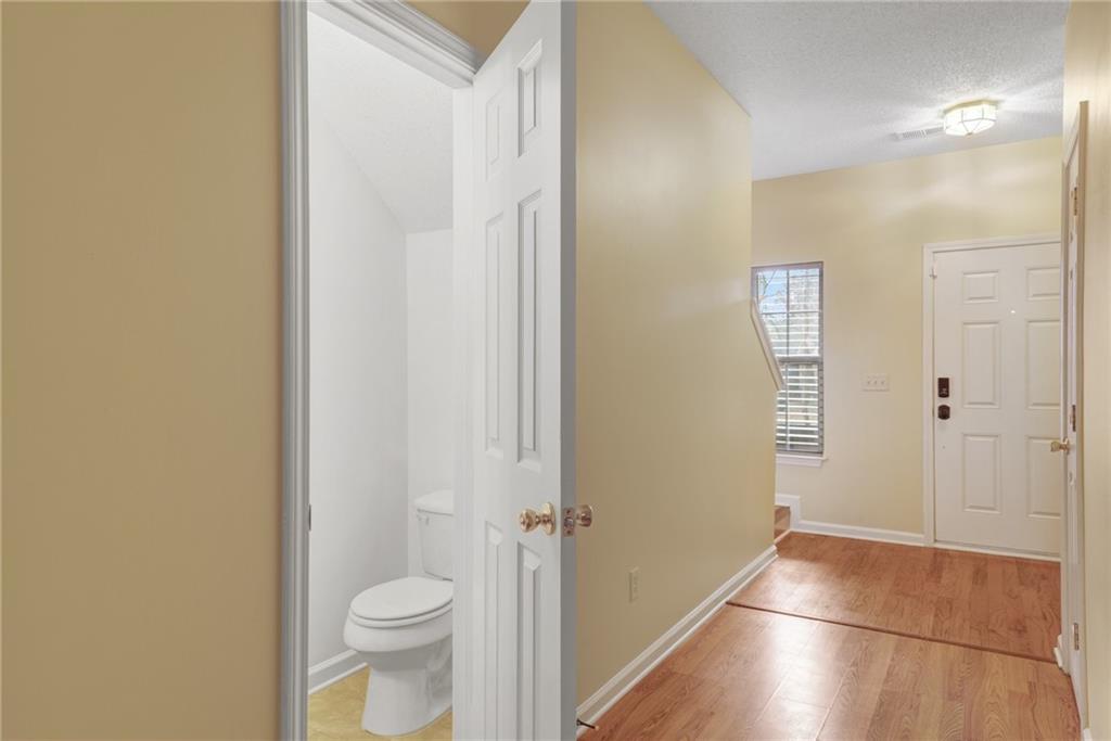 1102 Pleasant Oaks Court