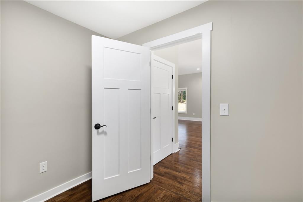 4109 Barbara Drive NE