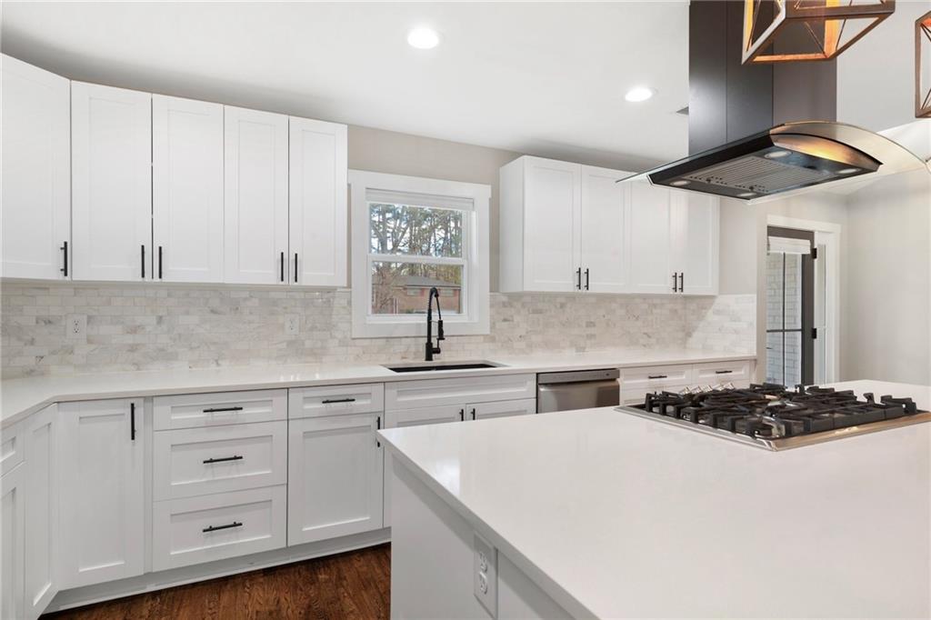 4109 Barbara Drive NE