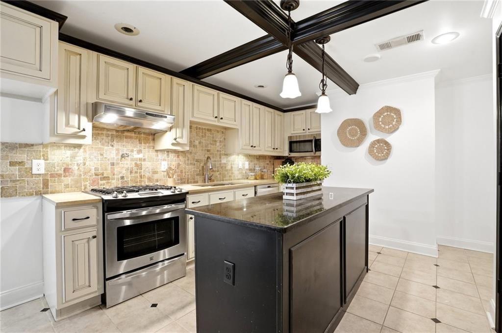 3430 Camellia Lane
