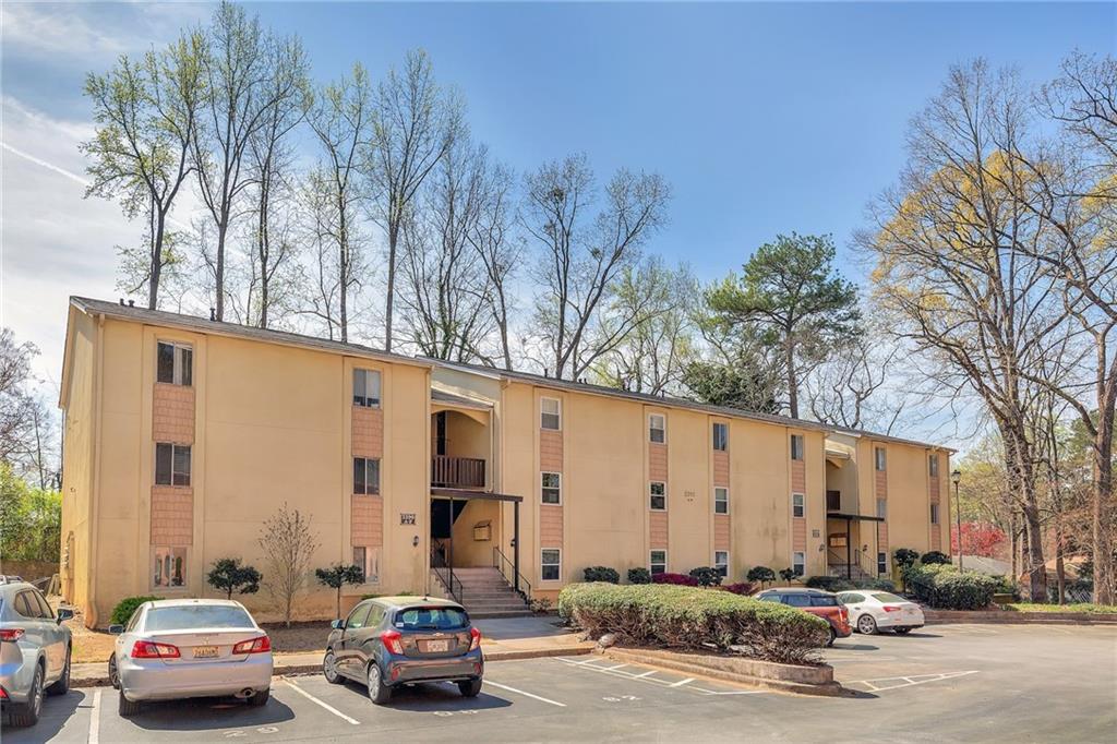 2390 Lawrenceville Highway